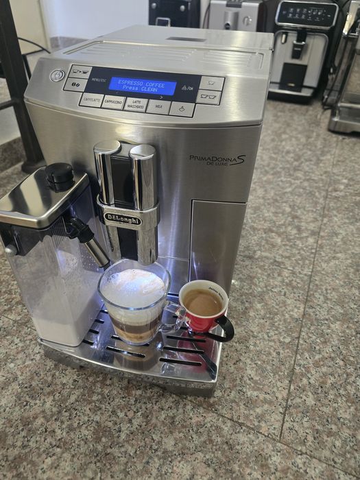 Кафемашина Delonghi primadonna s deluxe