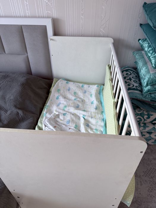 Продам детскую кровать