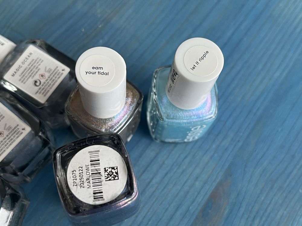 Лот лакове за нокти Essie Zoya H&M Revolution