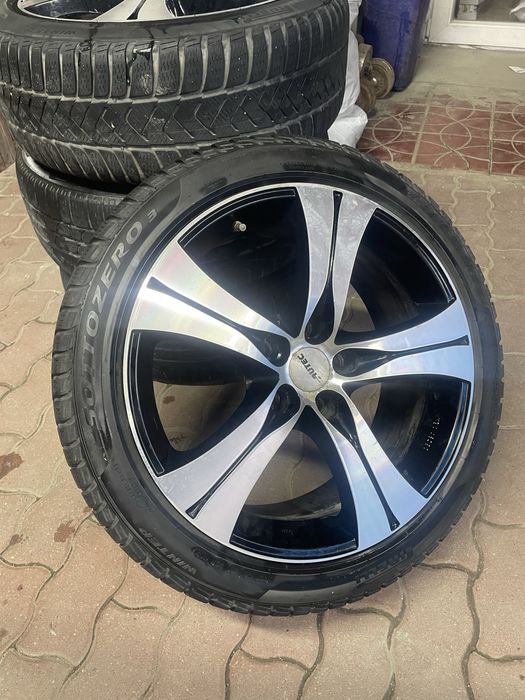 De vanzare jante+cauciuc BMW R18”