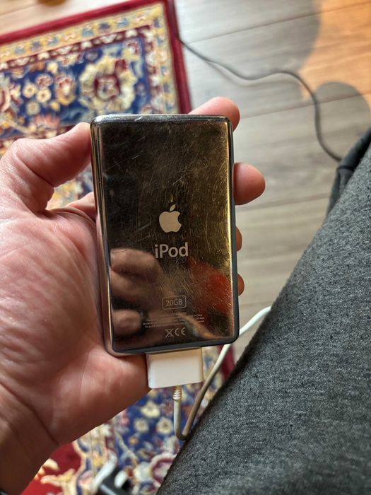 iPod Classic, generatia a 4 a, functional. 20GB