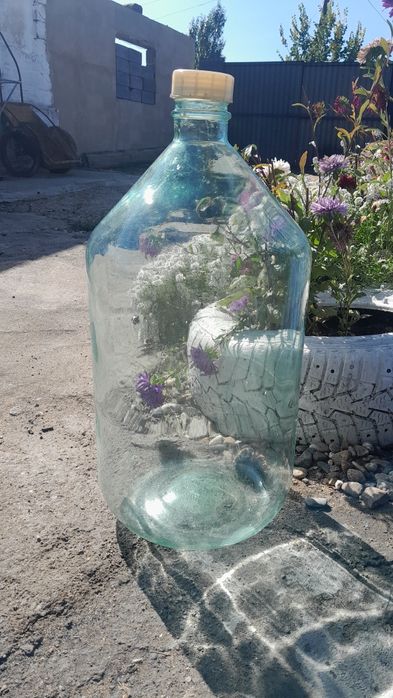 продам бутыль 20 литров