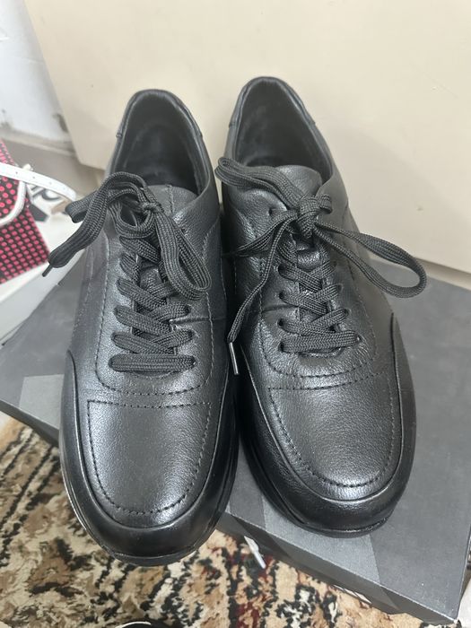 Мужская кожаная зимняя обувь 39-40 рр