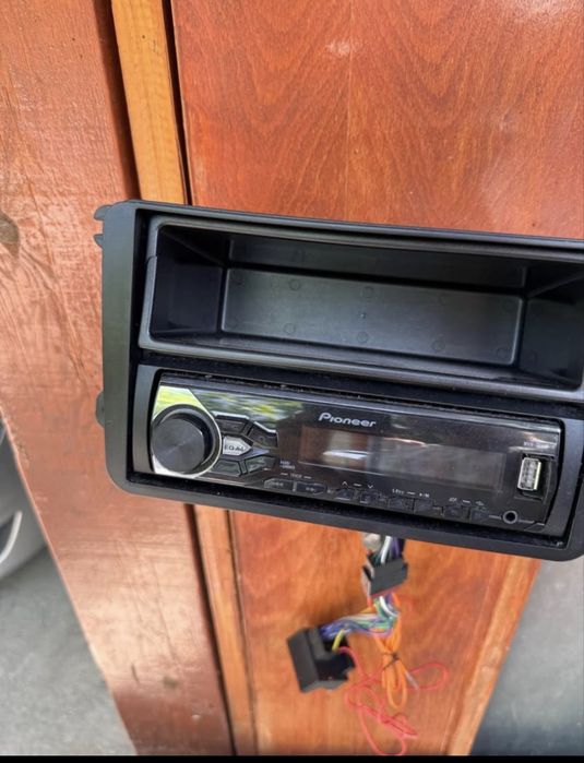 Pioneer радио + дистанционно за голф 5