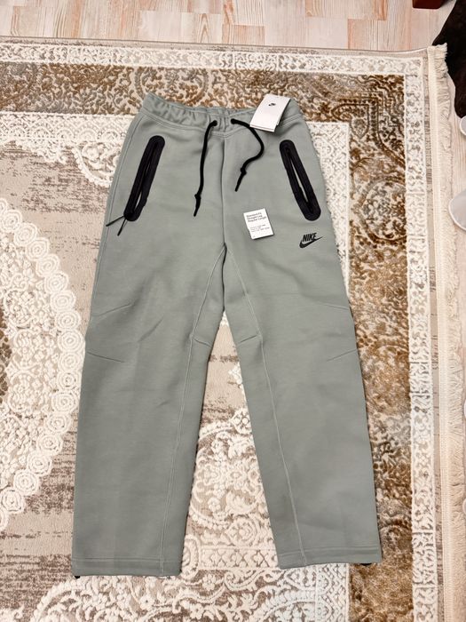 Оригинальный штаны nike tech