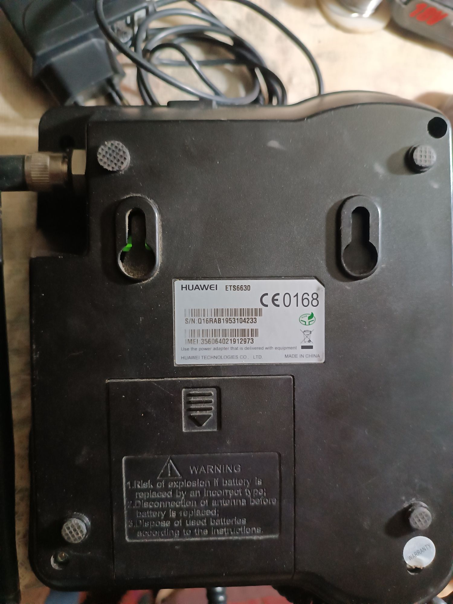Vand Telefon fix gsm cu cartela sim