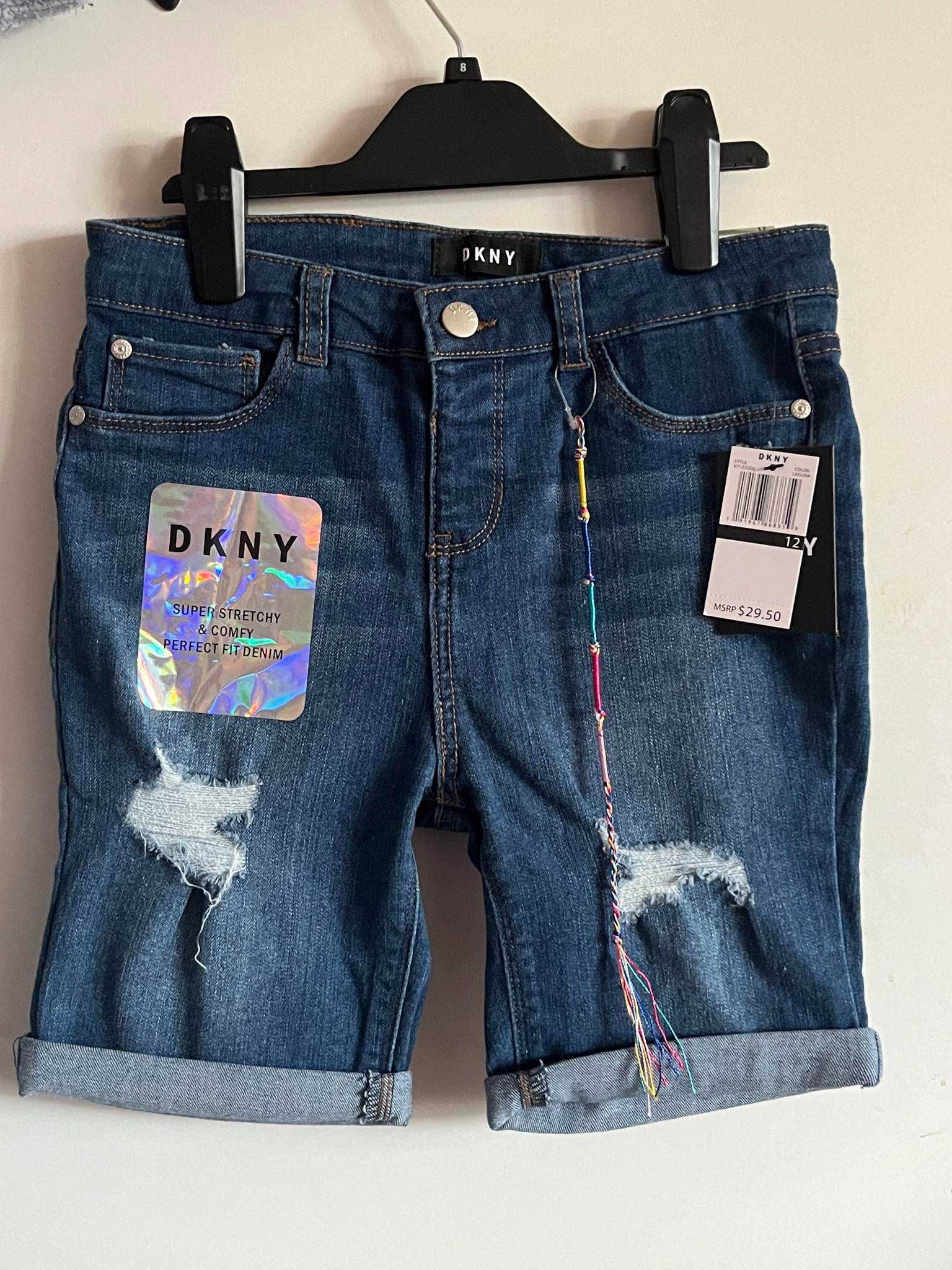 Къси панталони DKNY за момиче