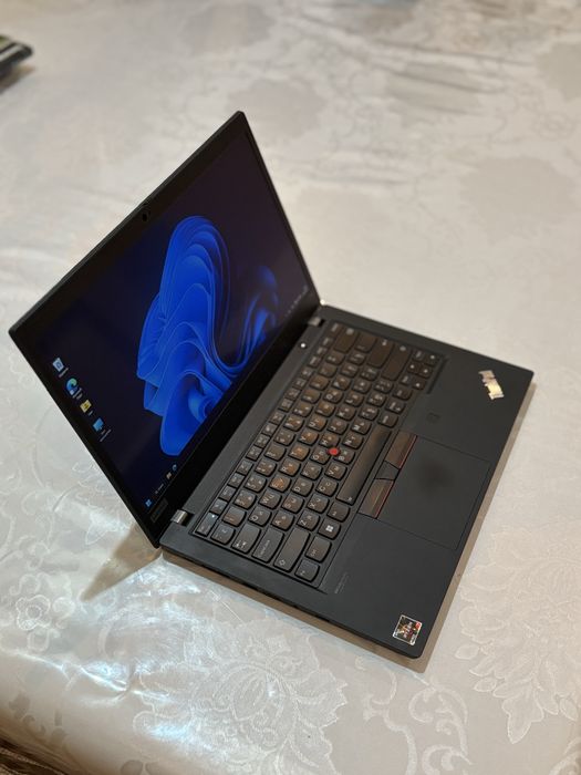 Lenovo Thinkpad T14 ноутбук
