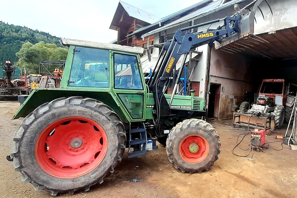 Urgent!!! Fendt Farmer 310 LSA 4x4 100cp cu incarator frontal