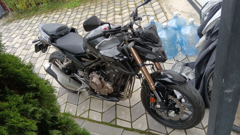Honda cb 500F an 2022 ..8300 km impecabila pentru pretențioși!!!