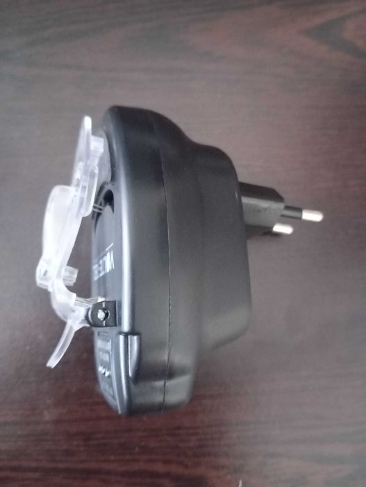 Устройство за зареждане на батерии на GSM