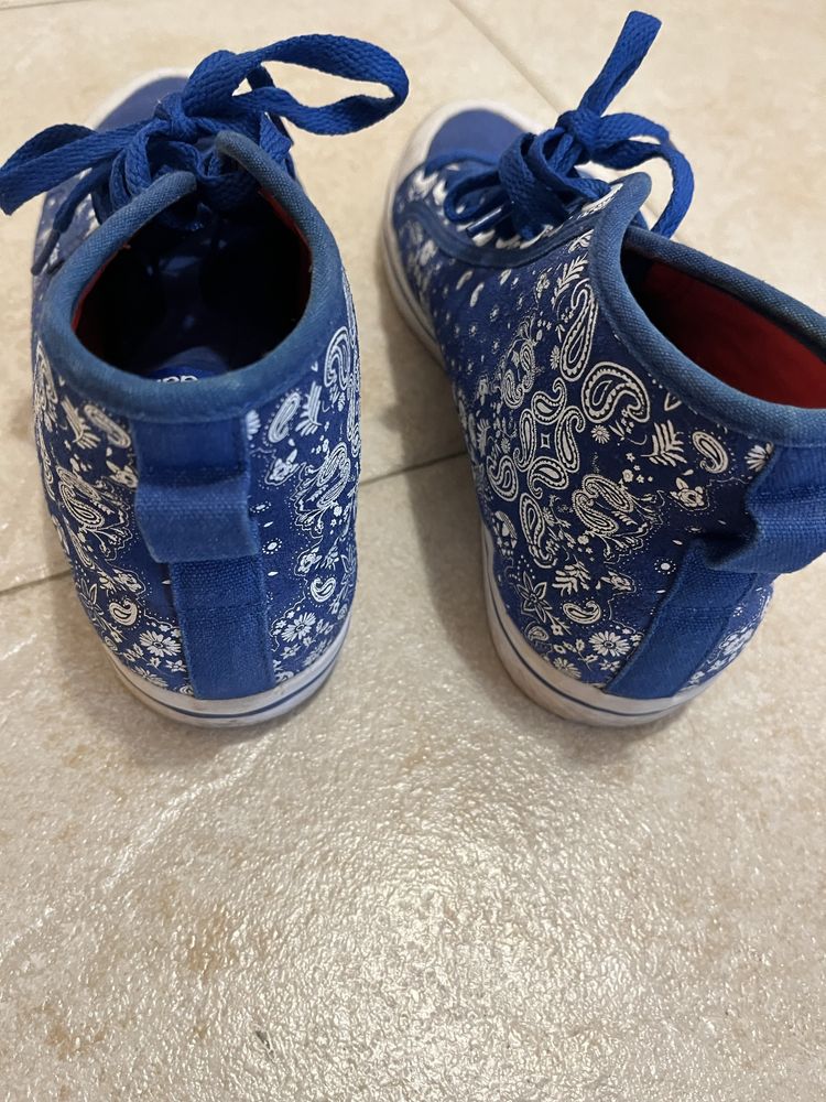 Дамски кецове Adidas