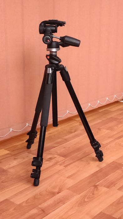 Trepied profesional Manfrotto 190XPROB + Cap 3-way