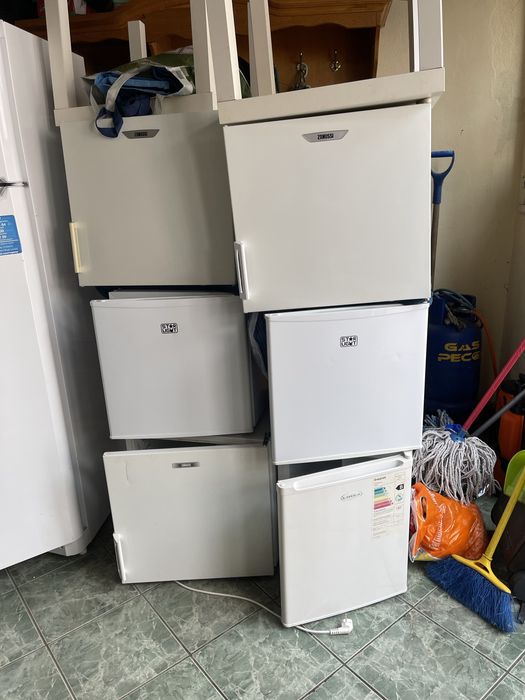Frigider Minibar Minifrigider Bar