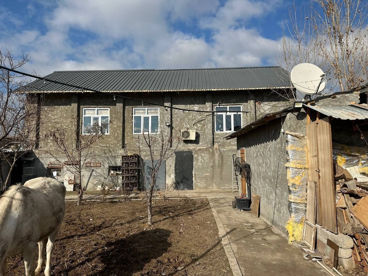 Срочно ер Янги Узбекистон боги Янги Тошкент туманида сотилади