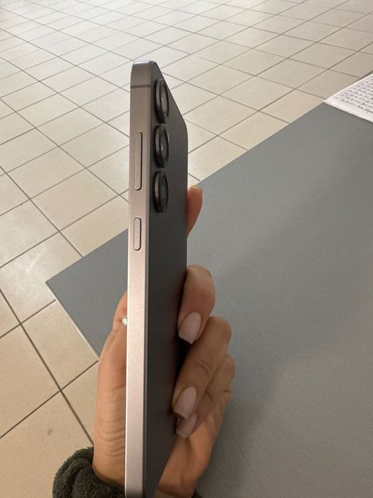 Samsung S25+ Без никаква забележка 512GB