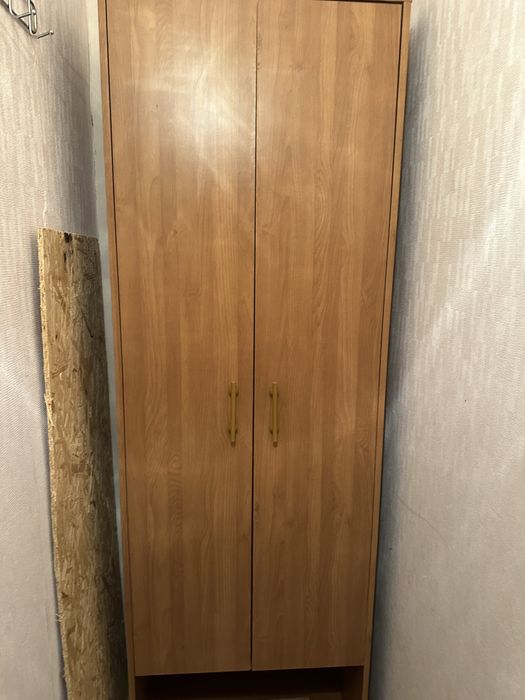 Продам плотянной шкаф