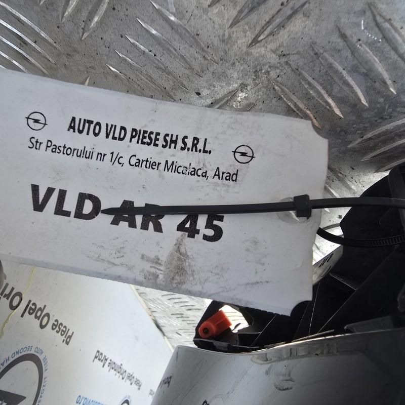 Aripa stanga fata Opel Corsa D facelift
