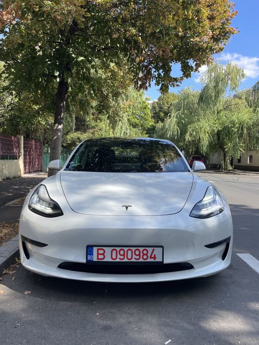 Tesla Model 3, Rate, Leasing, Ramanere, Uber, Bolt