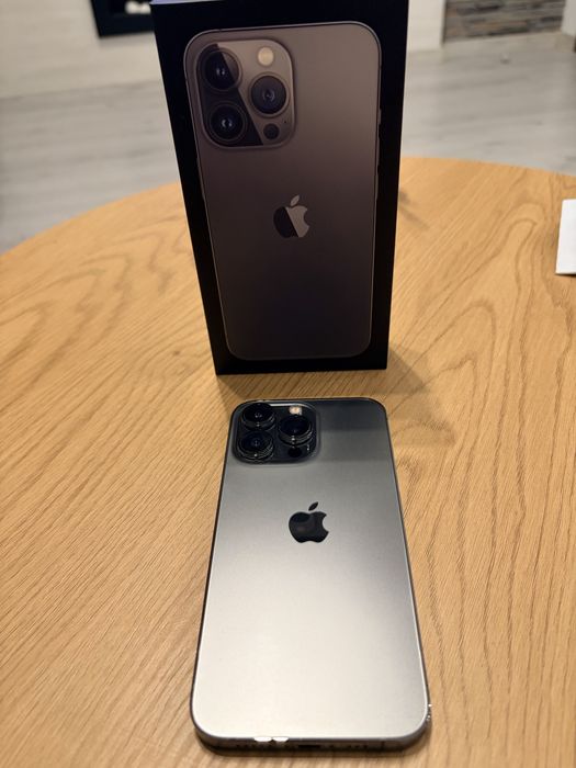 Iphone 13 pro 128gb перфектен 82% батерия