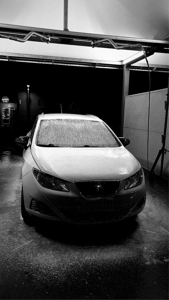 Vand sau Schimb Seat Ibiza 6j 2012