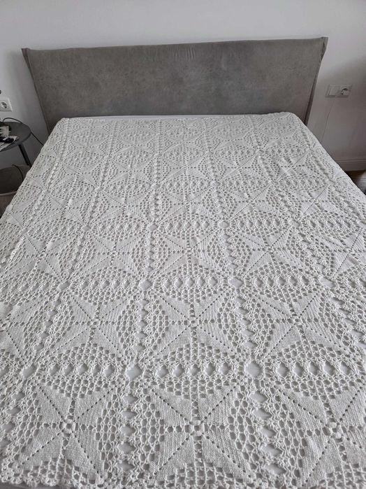 Покривала за спалня и маса