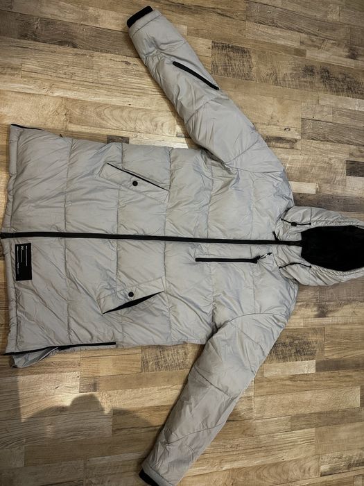 Зимна парка Bershka. L