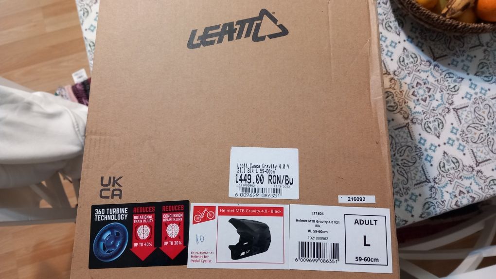Casca DH full face Leatt Gravity 4.0, marimea L