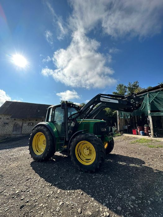 Încărcător frontal Quick john deere