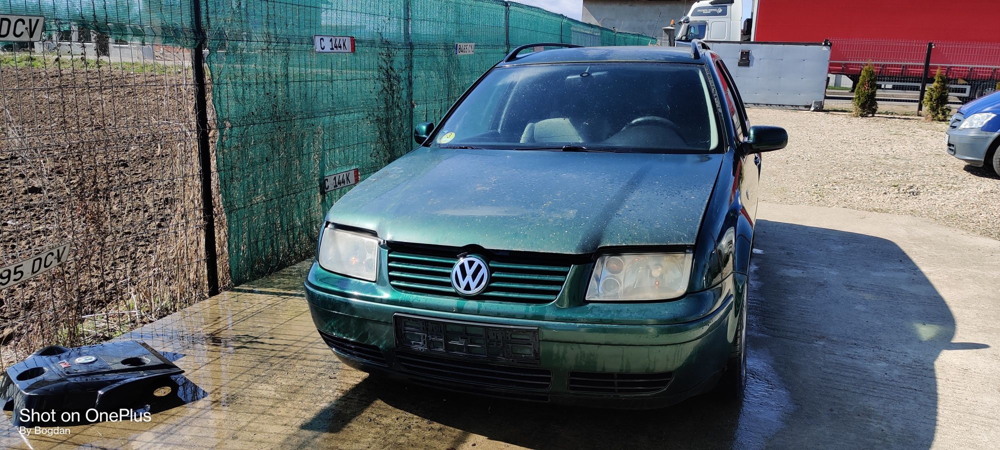 Vindem piese rezultate din dezmembrarea unui Volkswagen Bora