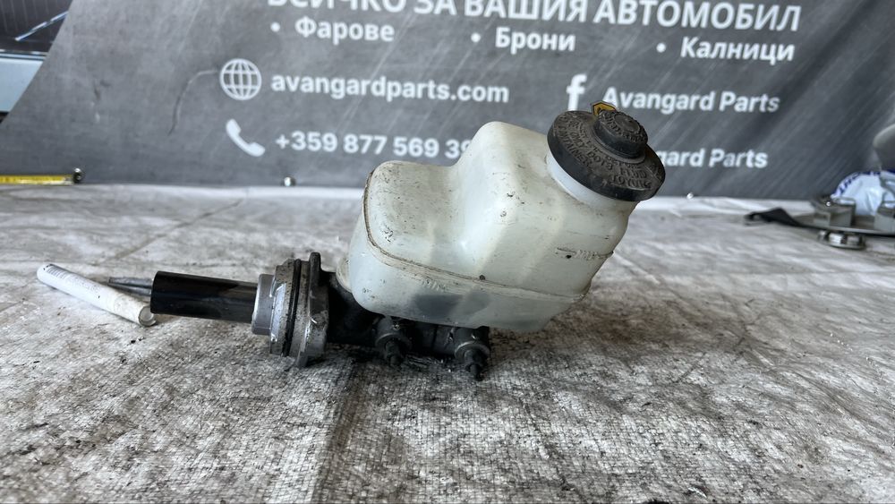 Toyota RAV 4 2.2 спирачна помпа