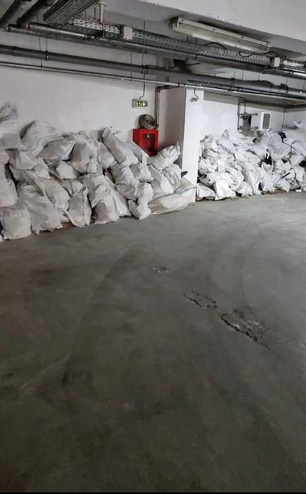 Evacuez moluz nisip balast