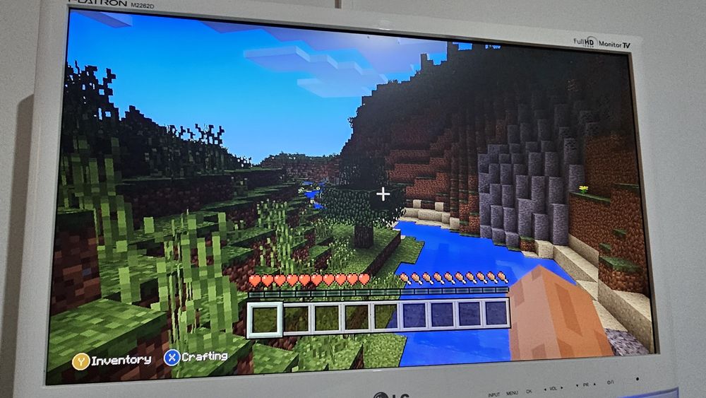 Xbox slim complet 1 maneta originala + 12 jocuri Minecraft