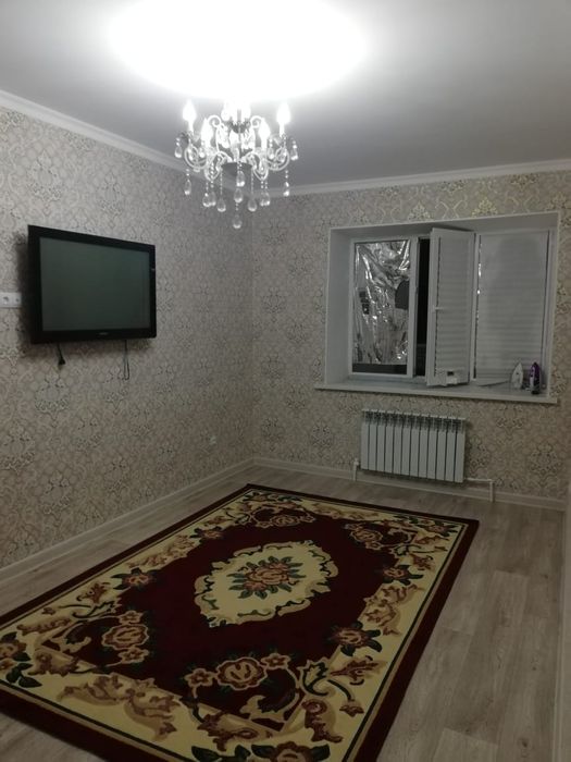 Сдам 2 х комнатный квартира длительный срок