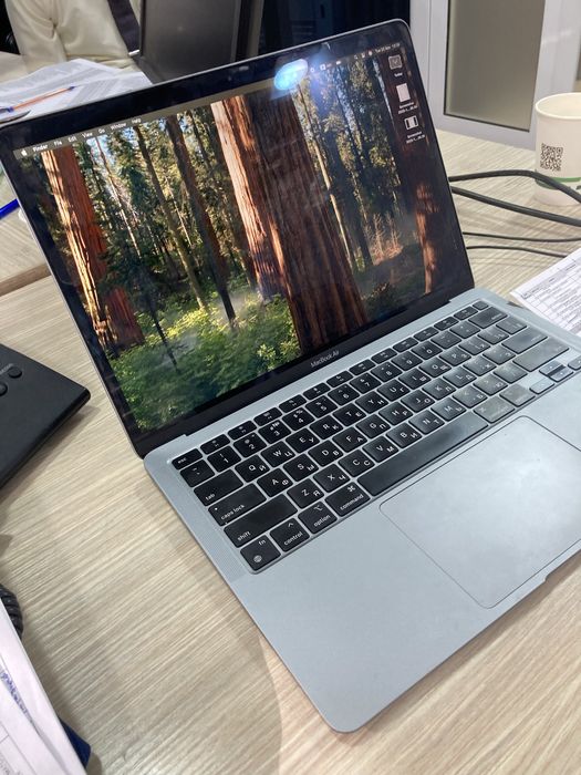 macbook air M1  256Gb Touch ID