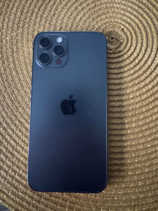 Telefon iPhone 12 Pro