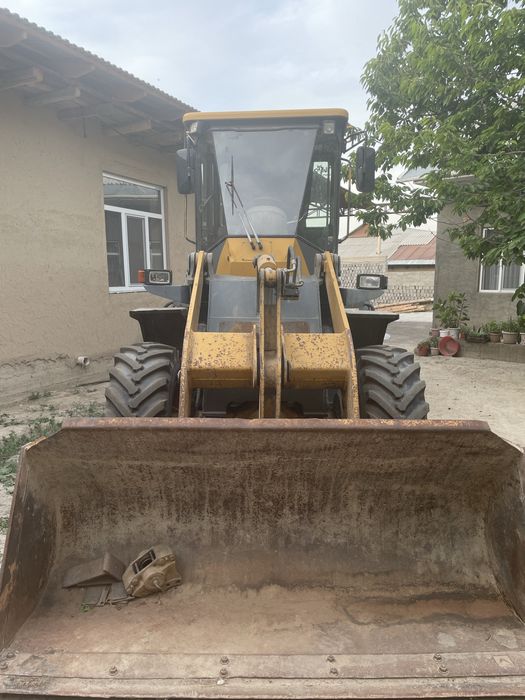 Продам погрузчик