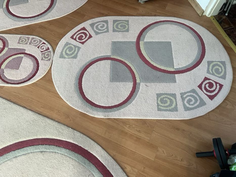 Set 4 covoare de forma ovala