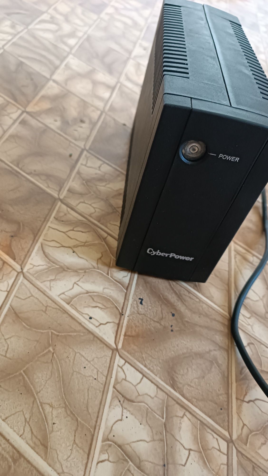 ИБП CyberPower UTI675E