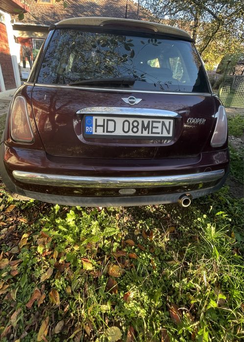 Vând Mini Cooper