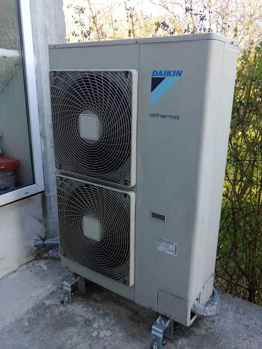 Pompă de căldură 16 kw Daikin altherma 2