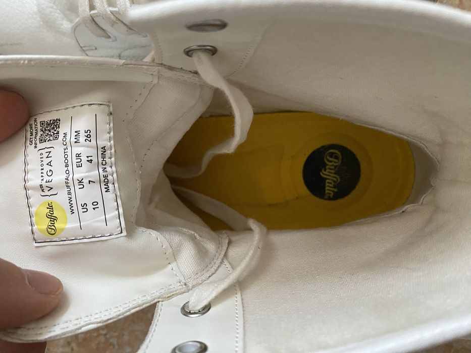 Ghete Buffalo iarna femei marimea 41 Cizme Bocanci Munte Zapada