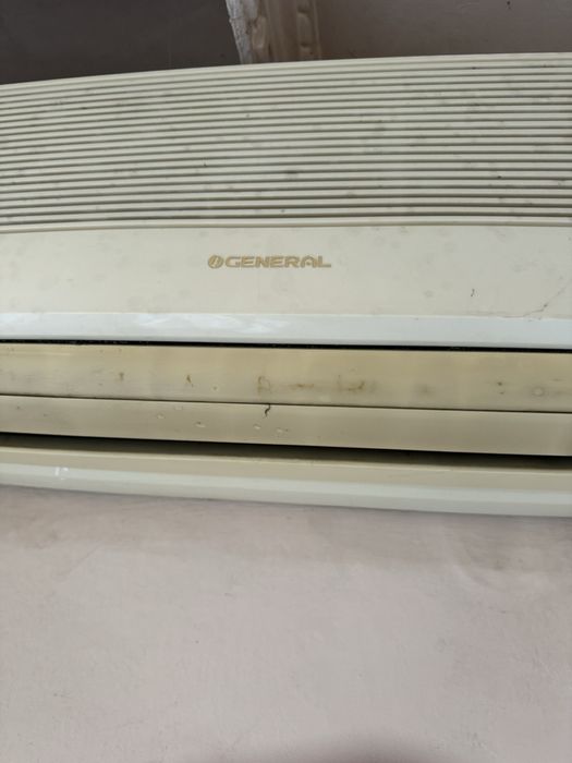 Климатик на General