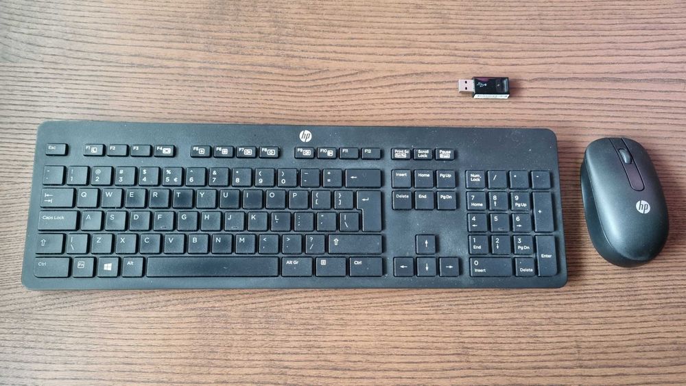 Mouse și tastatură wireless HP SM/SK 2064