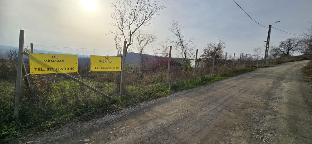 Vând urgent teren pentru căsuța de vacanta - gradina pe dealuri Oradea