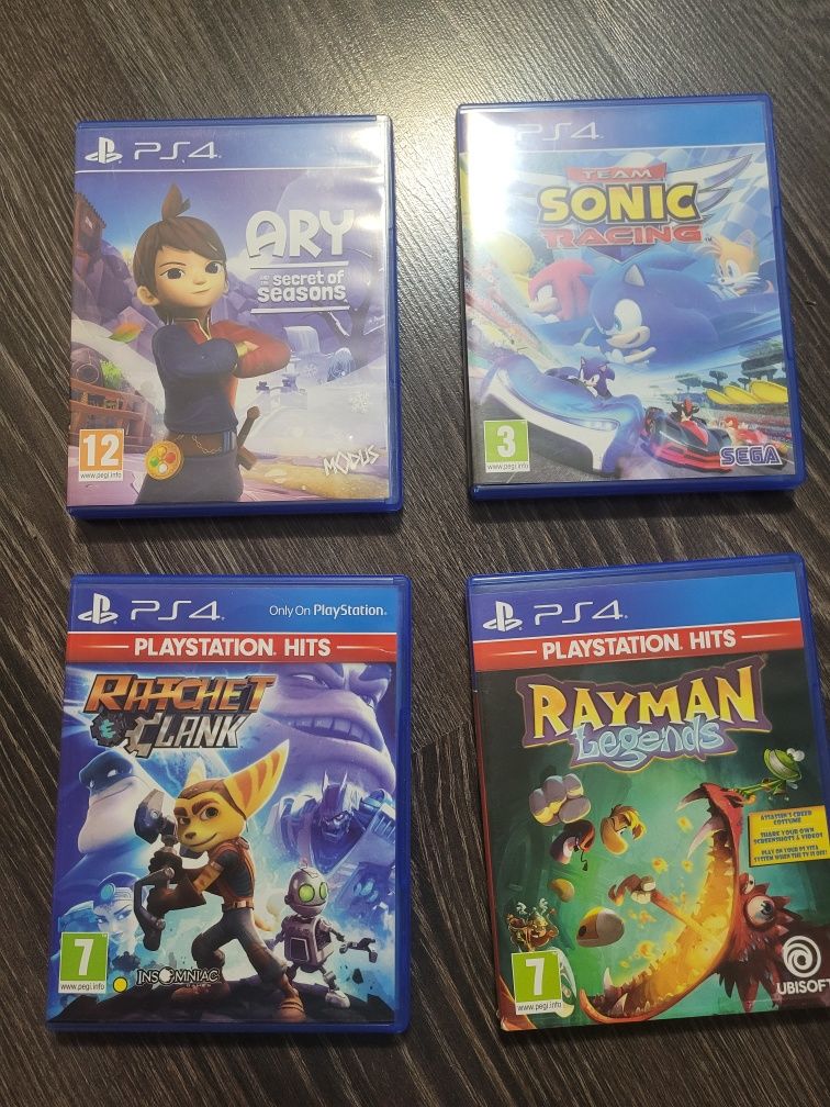 Vând jocuri PS 4