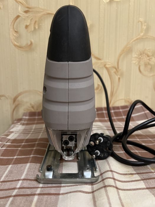 Электролобзик Титан ТЛ-800Э