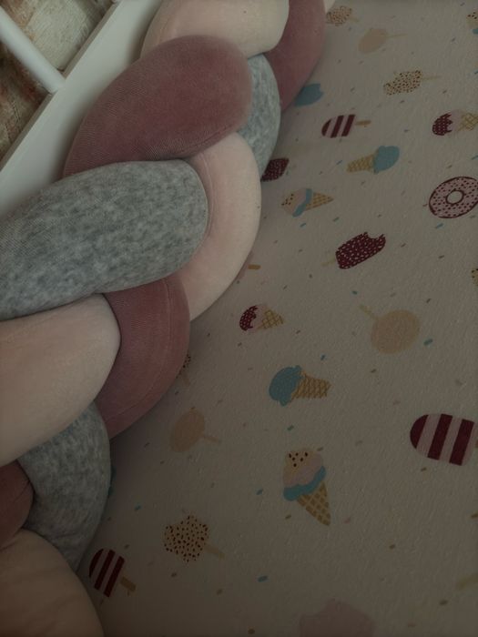 Бортик косичка в кроватку