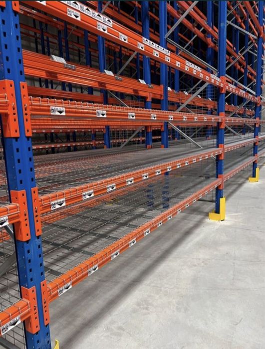 rafturi metalice 2,700