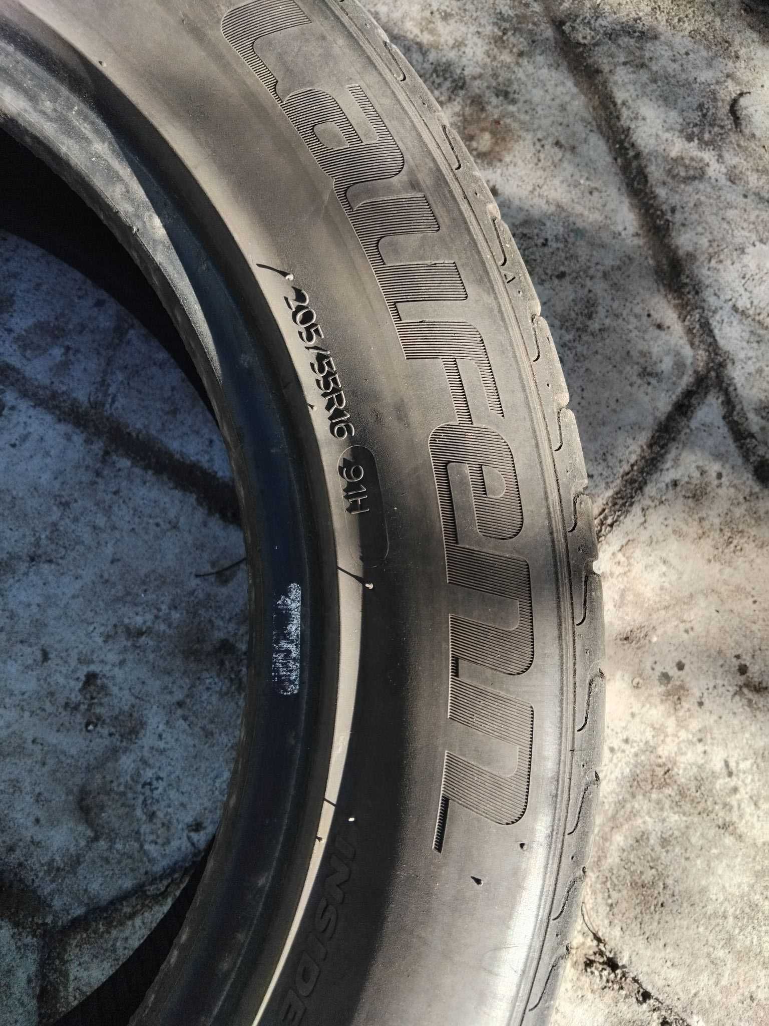 Продавам летни гуми втора употреба 205/55/R16